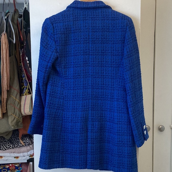 STRUCTURED COAT WITH GOLDEN BUTTONS - Picture 3 of 3